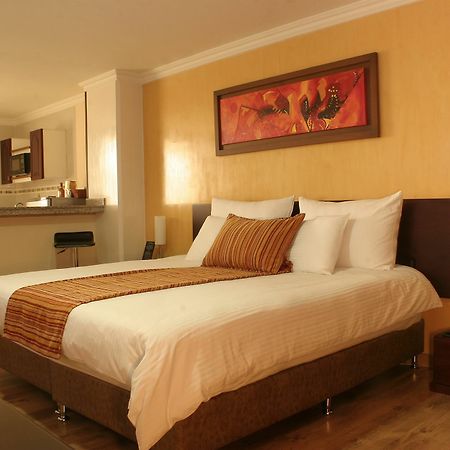 Luxor Plaza Hotel Pereira Kültér fotó