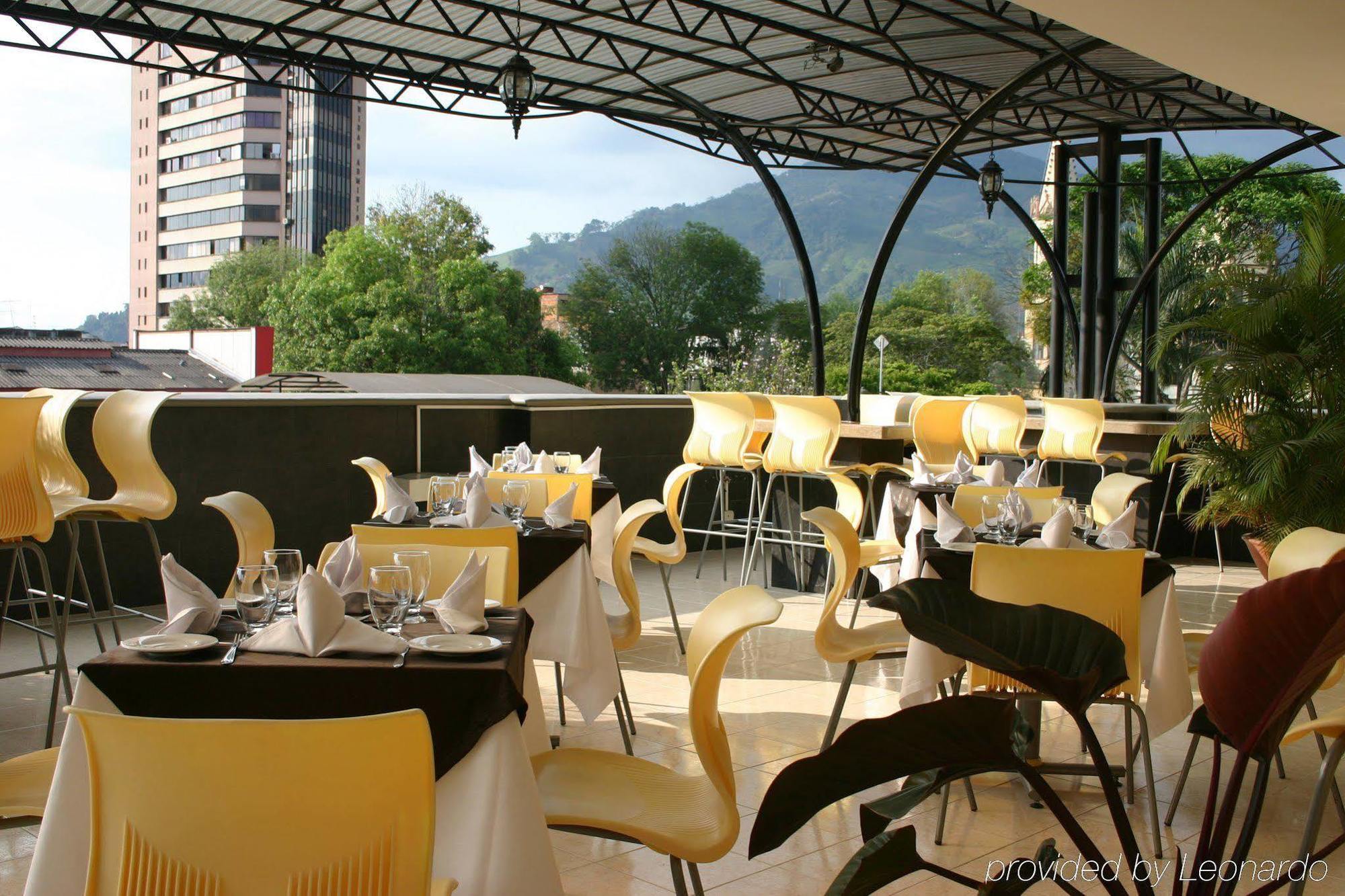 Luxor Plaza Hotel Pereira Kültér fotó